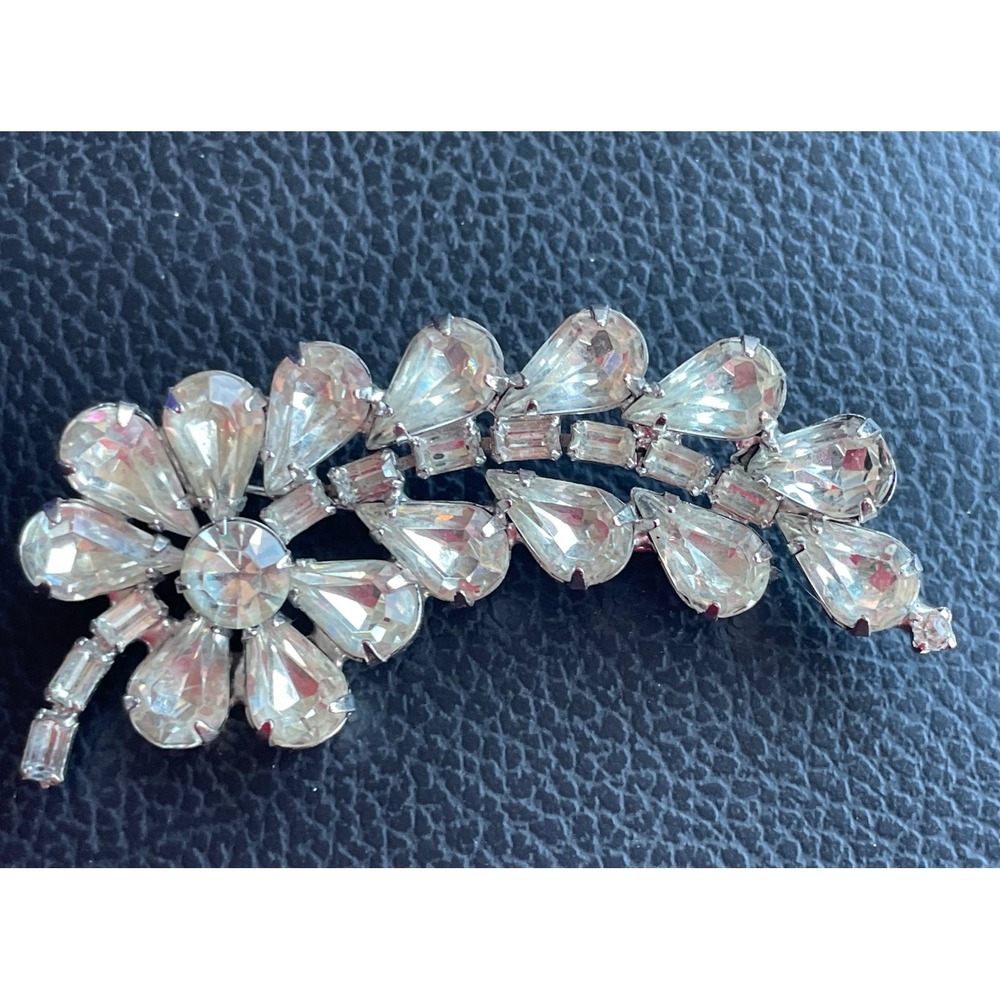 Vintage Silver Tone Clear Rhinestone Floral‎ Leaf Spray Brooch Pin Mid-Century